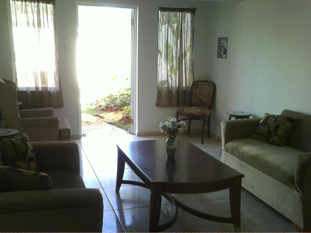 Hotel Colombus Aguada Bagian luar foto
