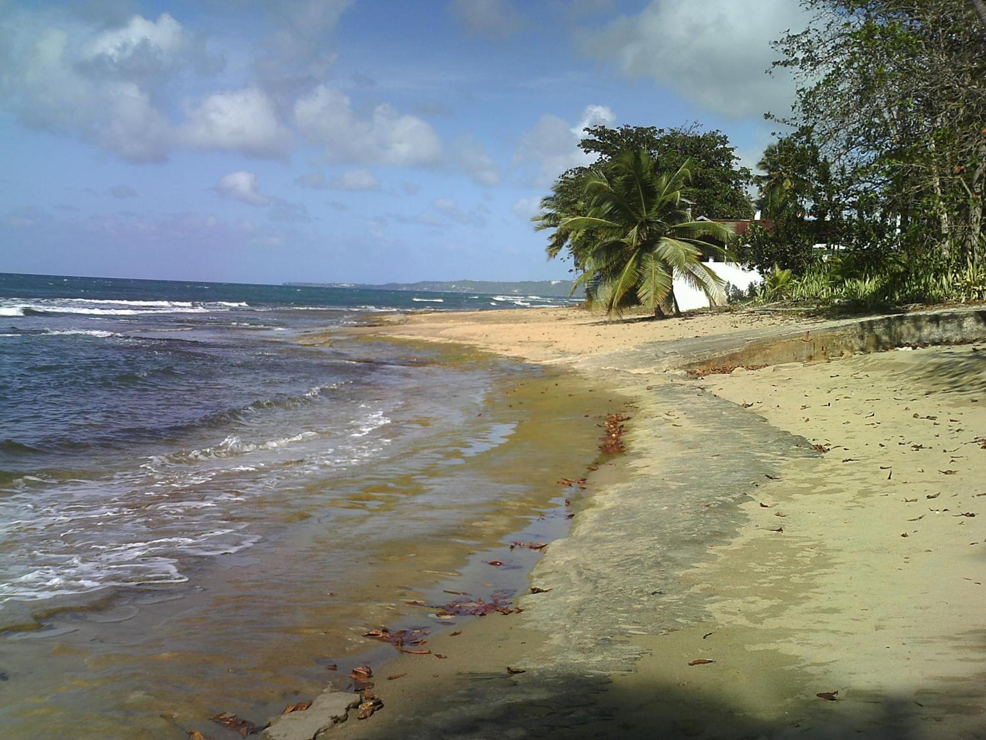 Hotel Colombus Aguada Bagian luar foto