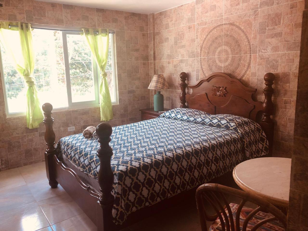 Hotel Colombus Aguada Bagian luar foto